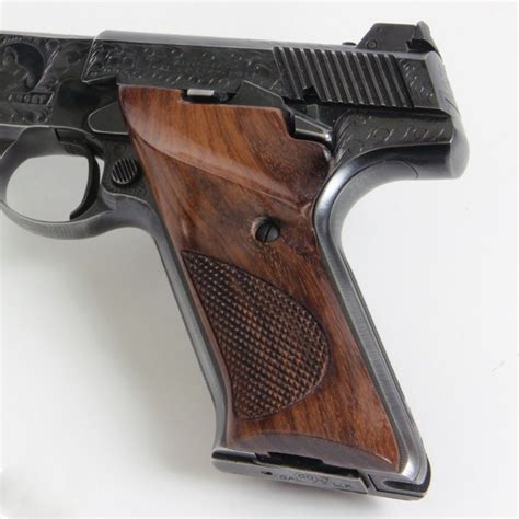 This is a <b>Second</b> <b>Series</b> Match Target manufactured in 1968. . Colt woodsman second series grips